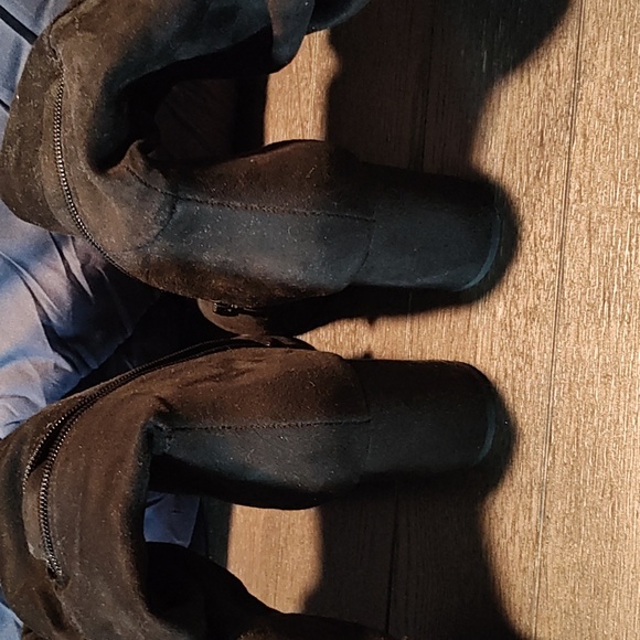 Pink Lily Suede Black Block Heel with Ruched Fabric Tall Boots Size 6.5 - Picture 10 of 10